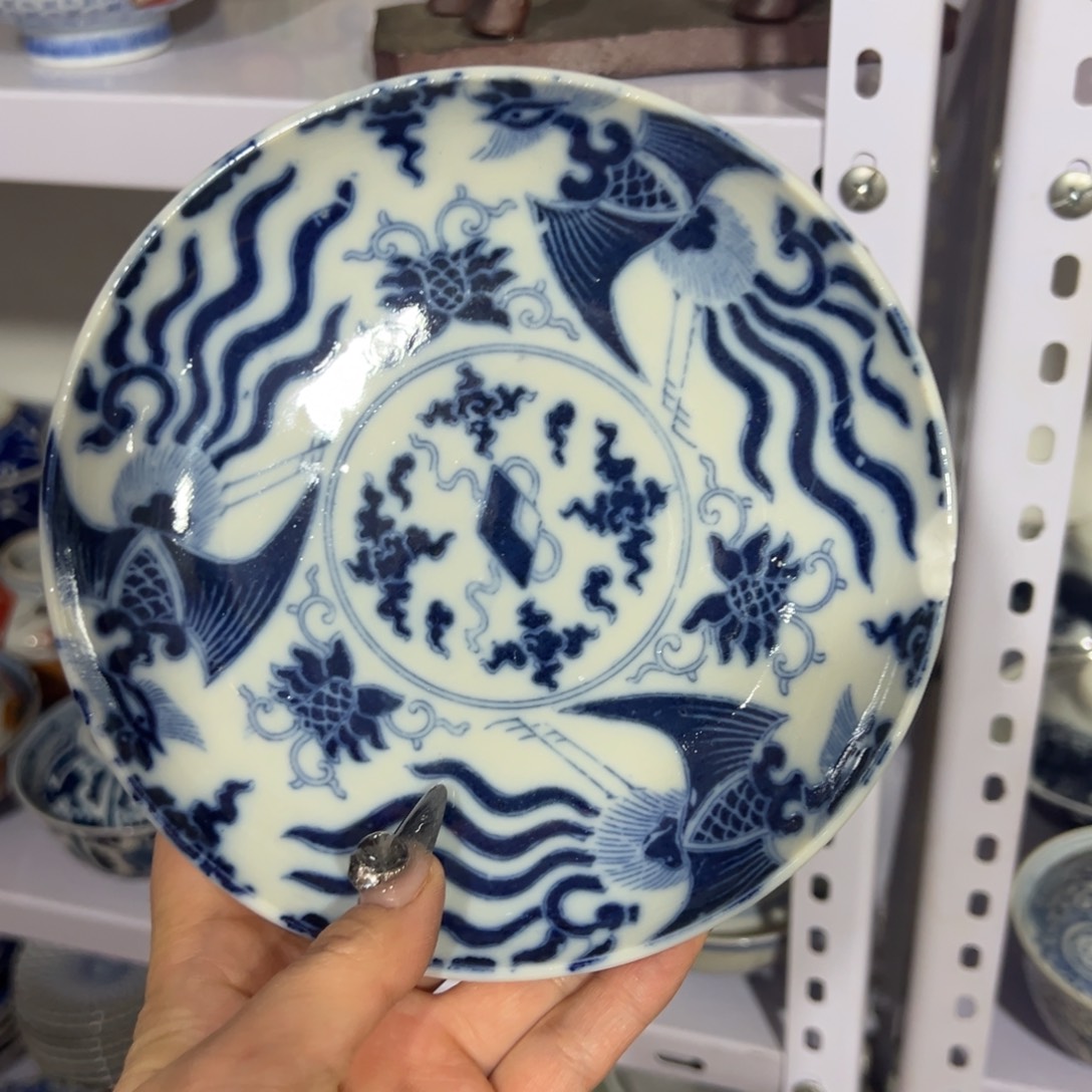 好看的瓷器小杯杯