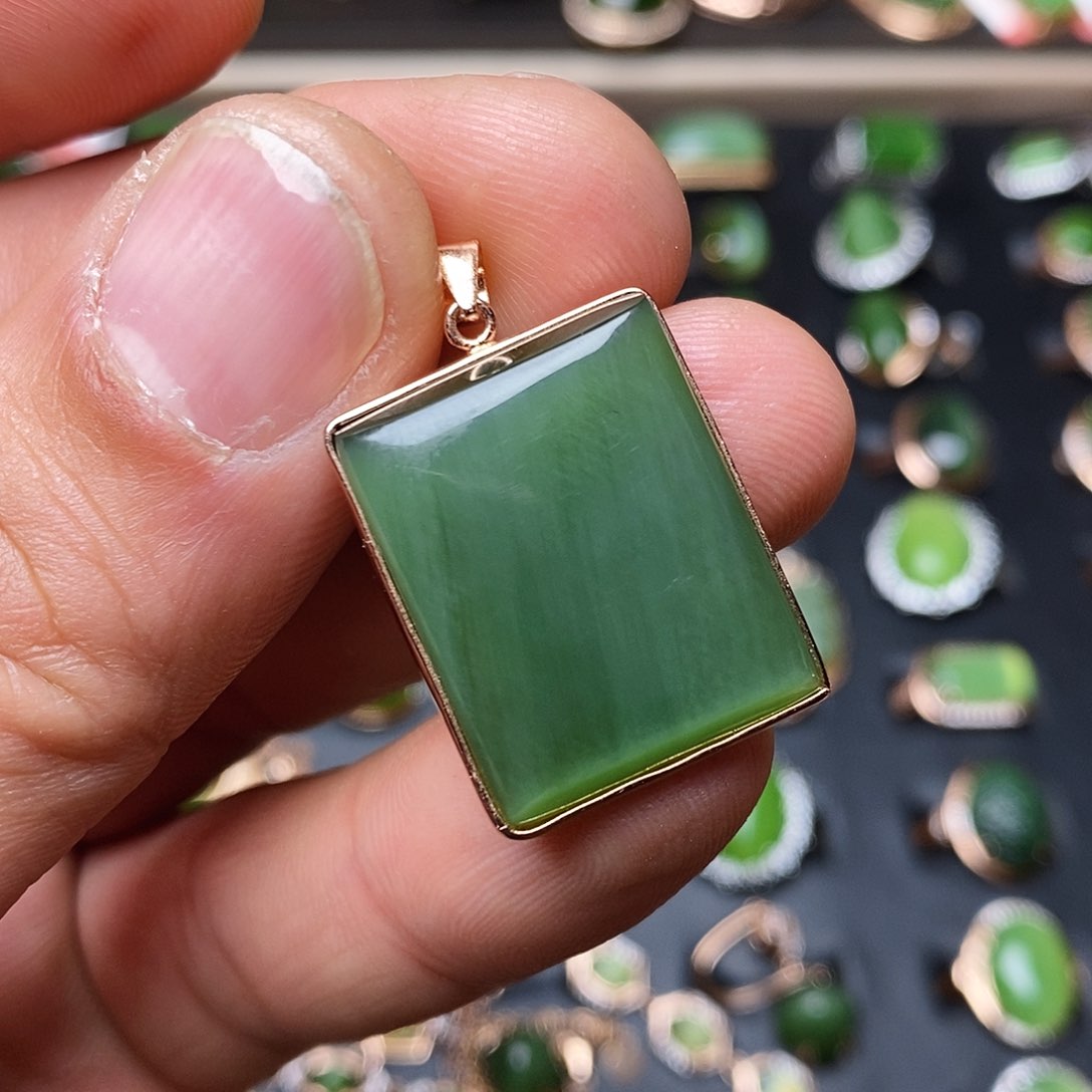 和田玉（碧玉）吊坠银S925镶嵌