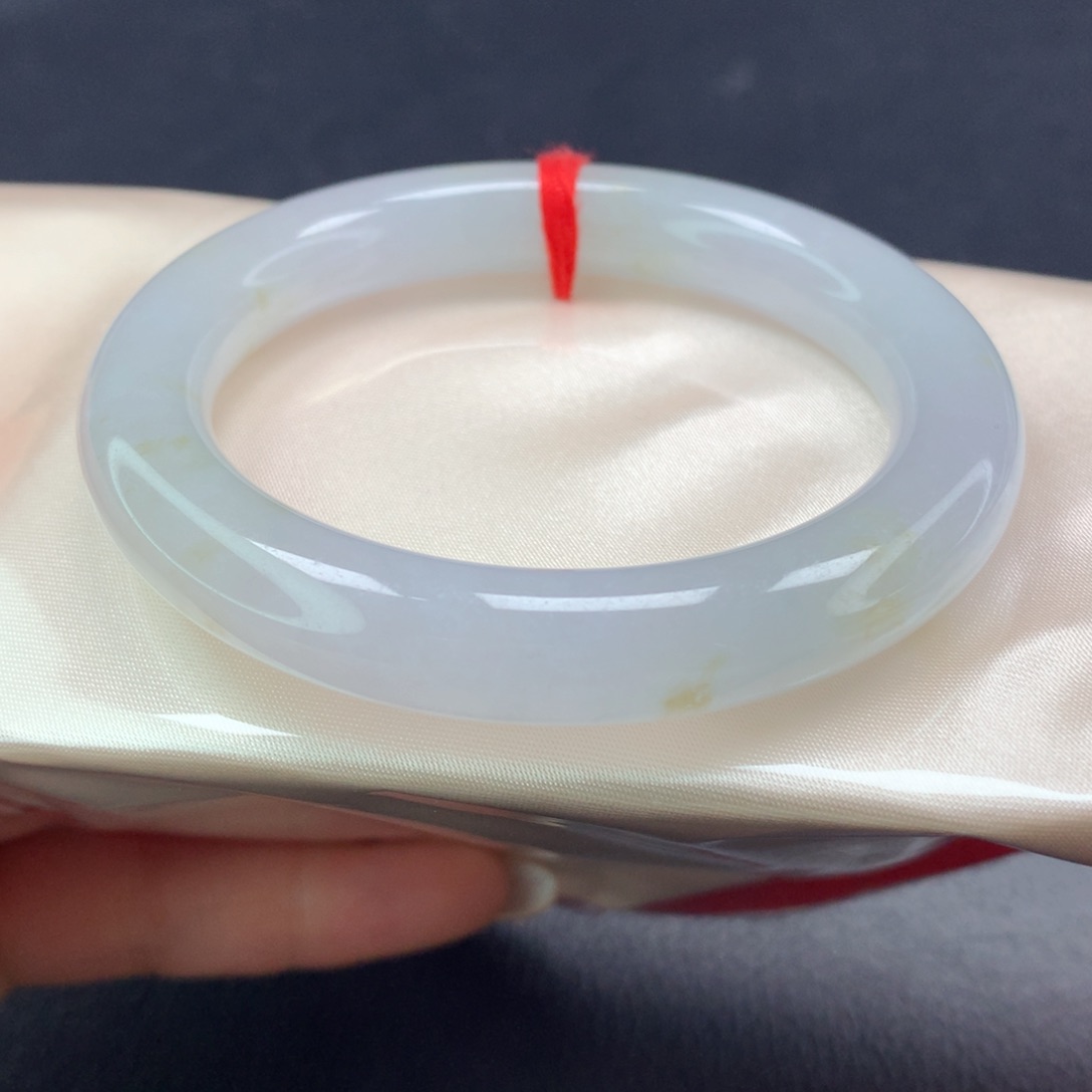 翡翠手镯未镶嵌（24号）圆条