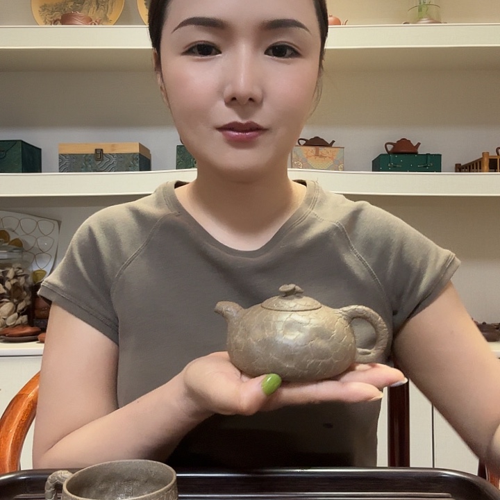 茶壶紫砂黄降坡全手供春220ml