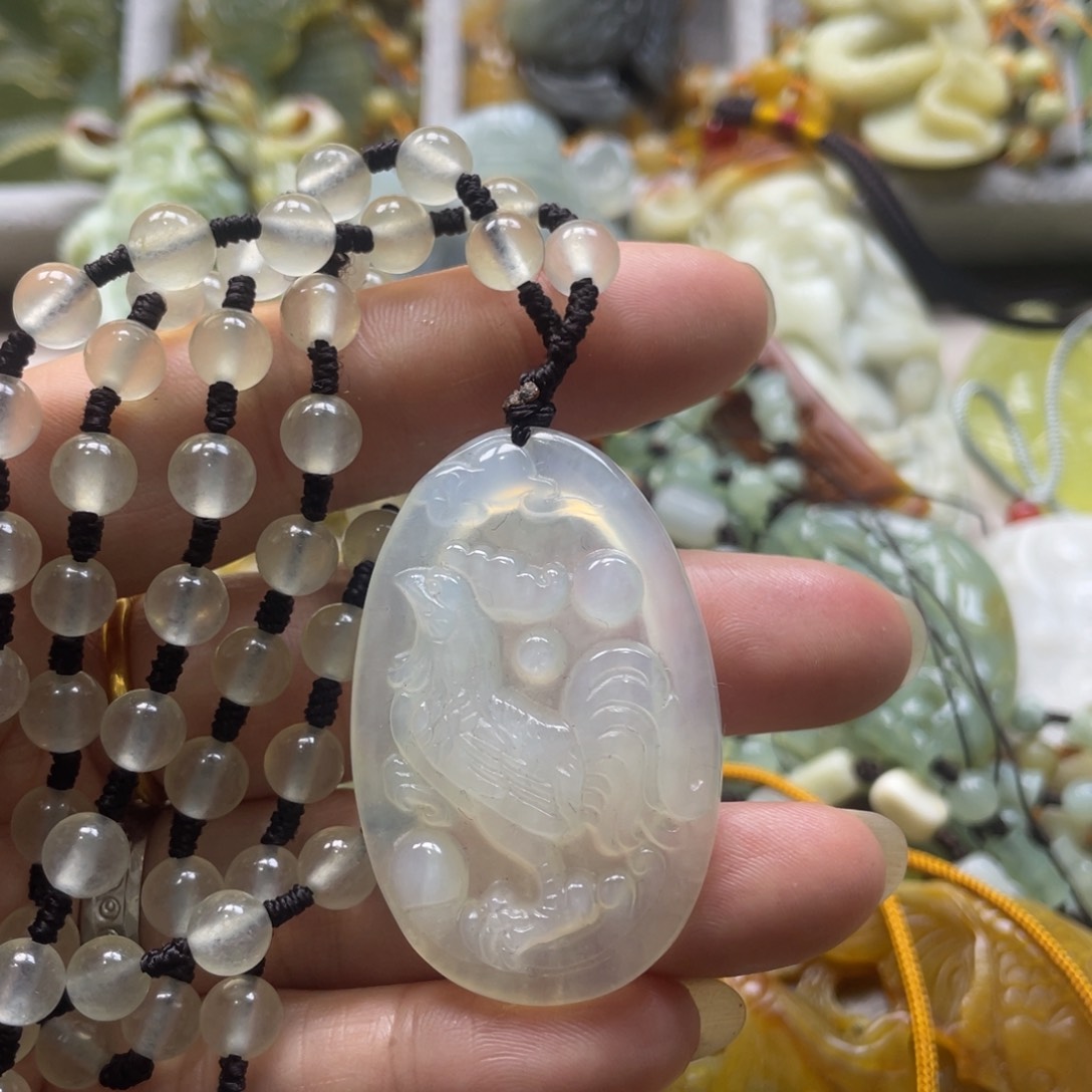 蛇纹石玉颈饰未镶嵌L****t吊坠