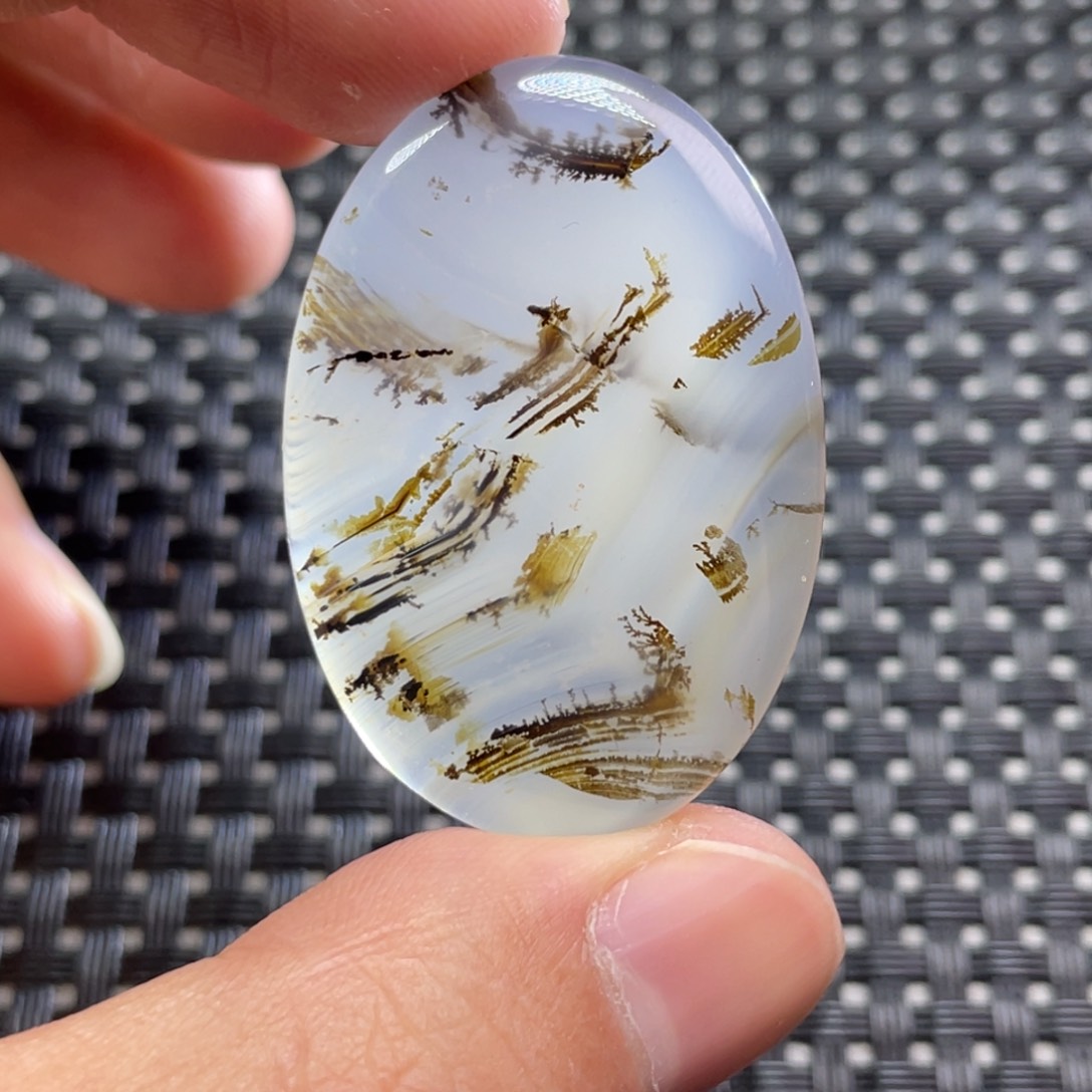 未镶嵌颈饰玛瑙/玉髓水**社