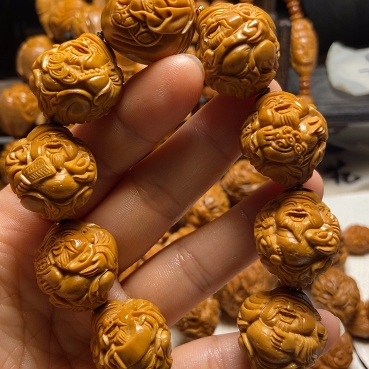 【闪购商品】橄榄核手串/手链八方财神2.2