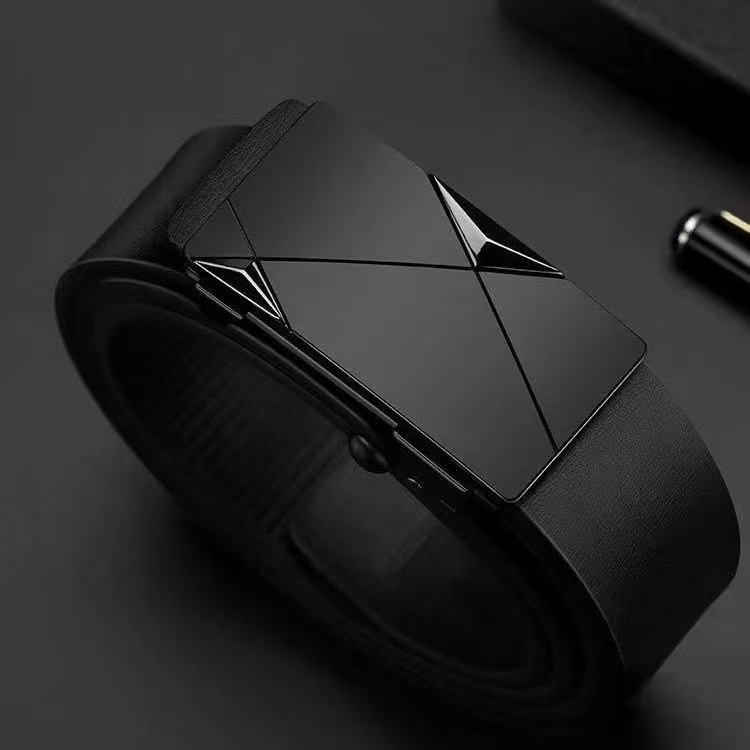 简约男青年松紧腰带轻职风皮带