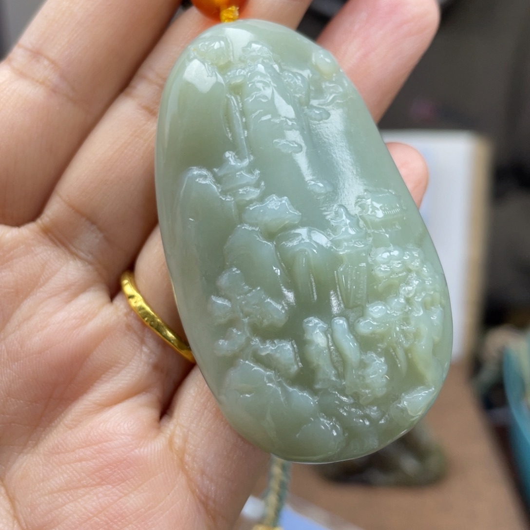 和田玉未镶嵌颈饰