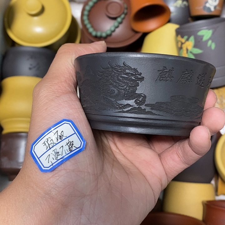 瑕疵不退不换介意勿拍