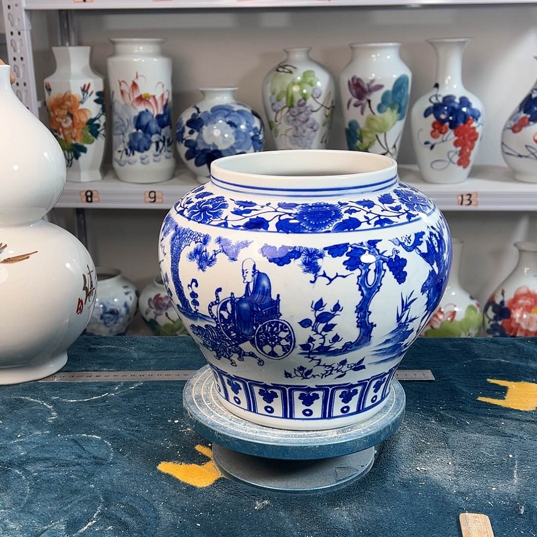 摆件景德镇陶瓷大鬼