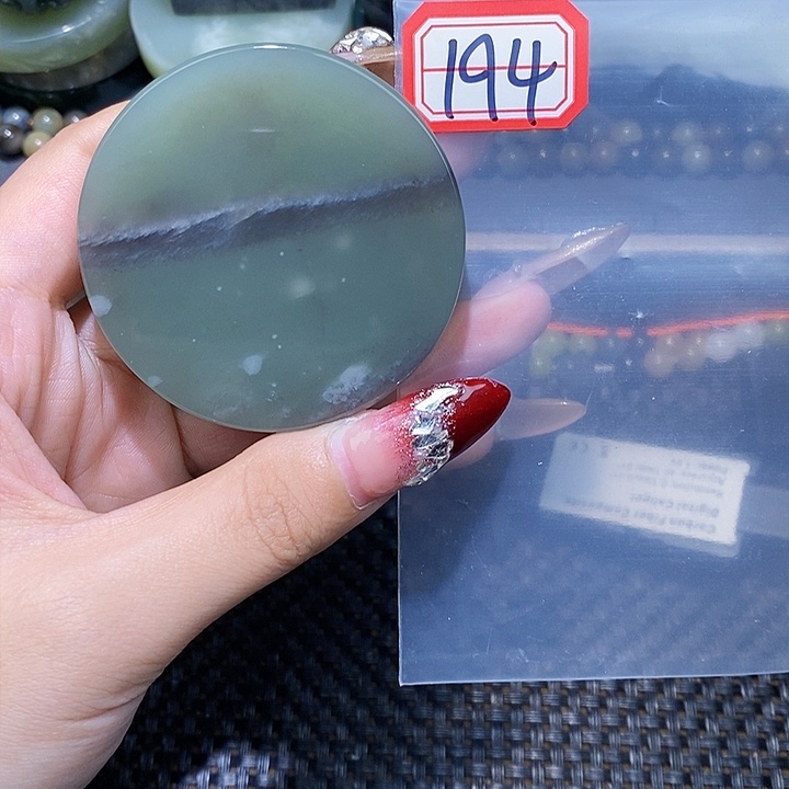 和田玉和田玉边角料随机发未镶嵌