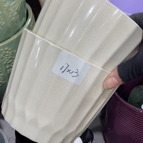 多肉绿植陶瓷花盆9.9包邮，有孔