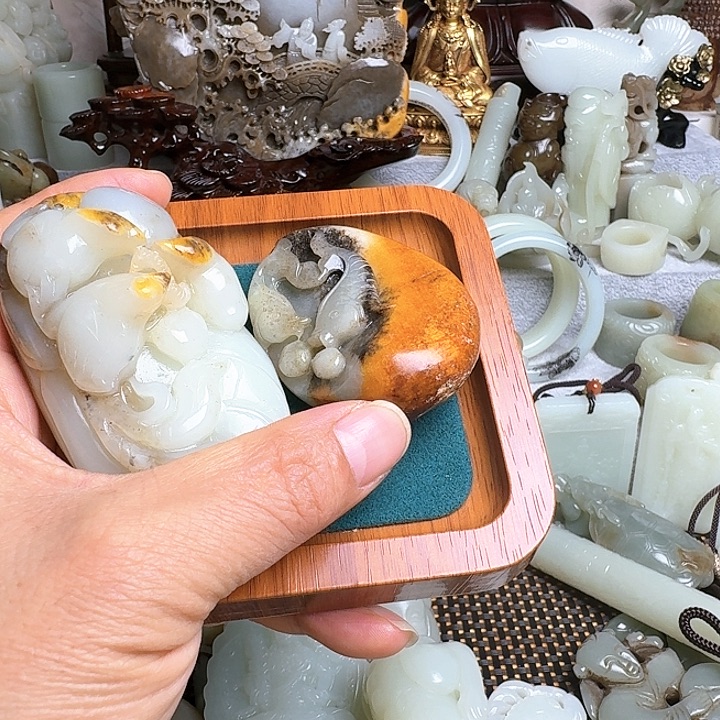华***哥瓷片新号开播瓷盘一件