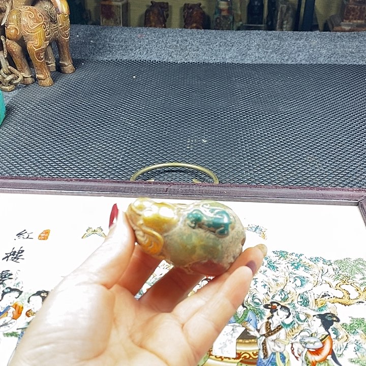 紫砂其他。                 