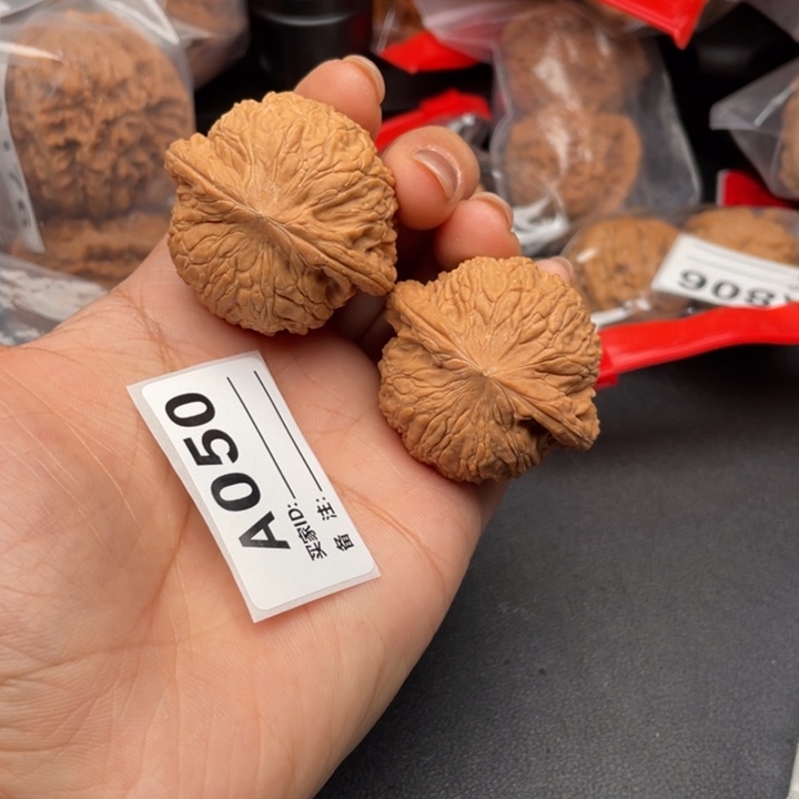 吊坠文玩核桃核桃