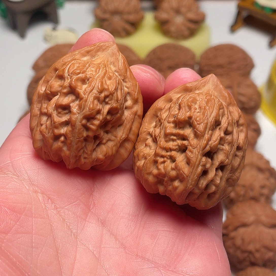 吊坠文玩核桃赤龙鸡心