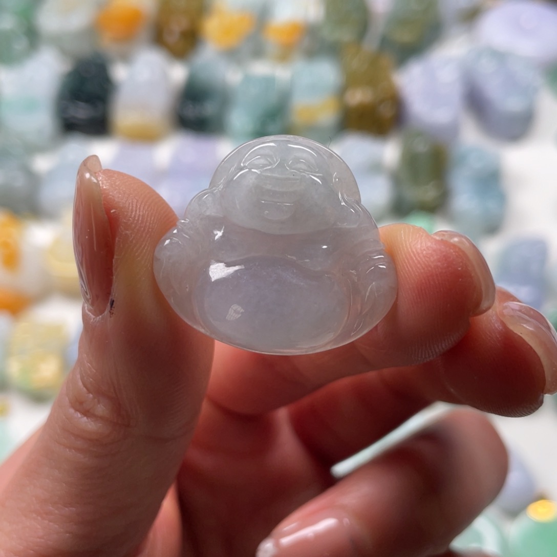 翡翠吊坠(赠链)未镶嵌