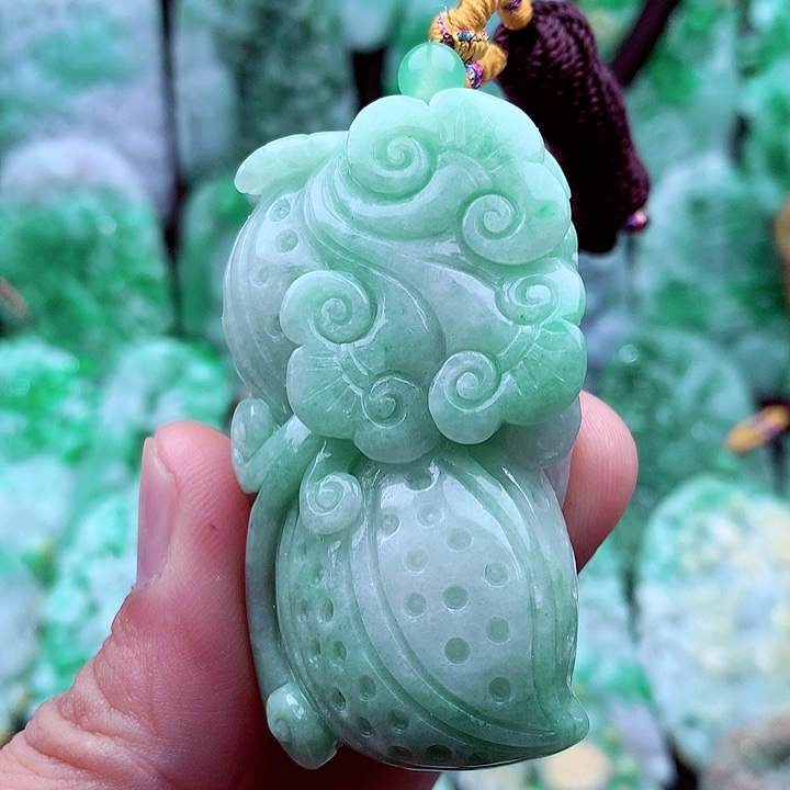 翡翠吊坠(不含链)未镶嵌