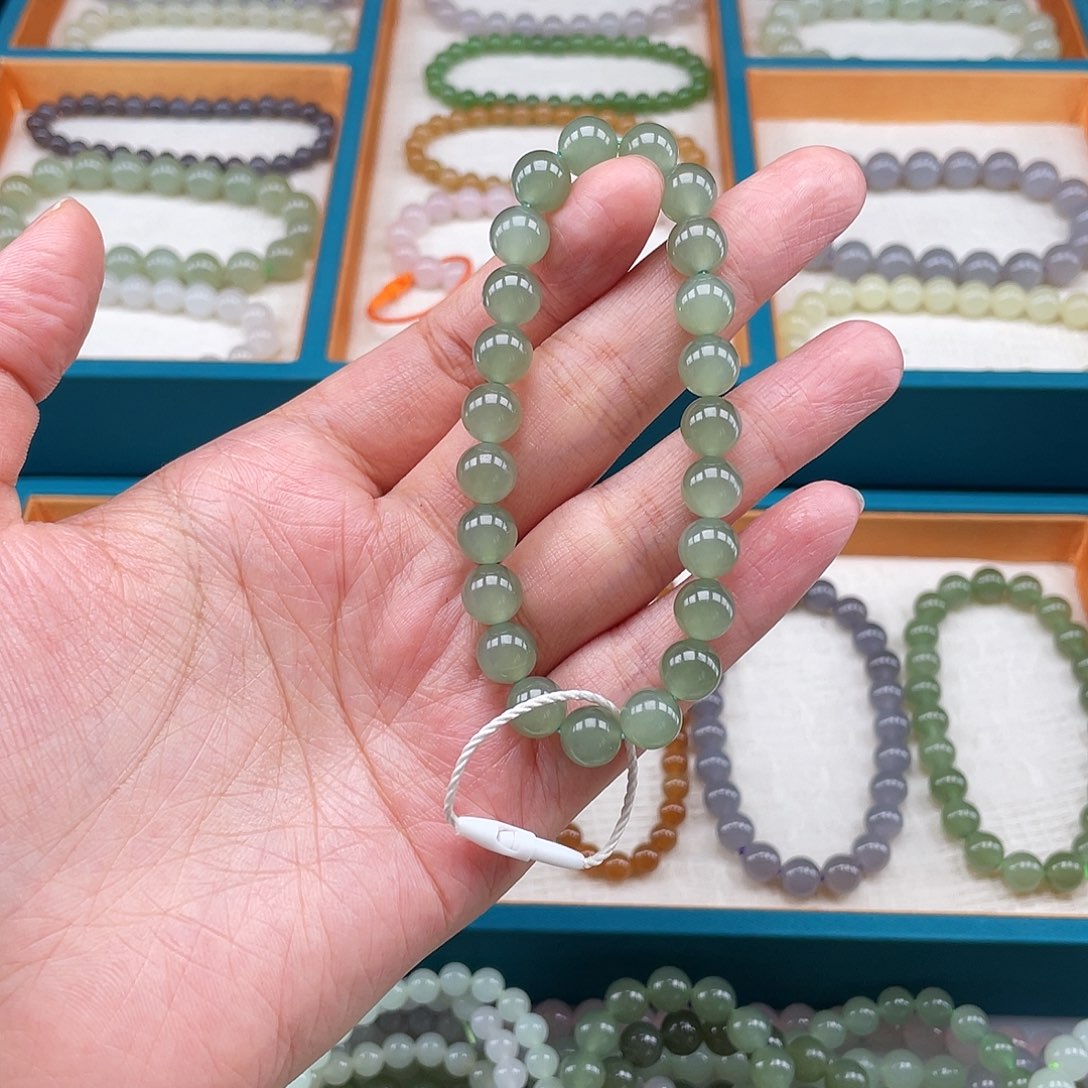 手链未镶嵌和田玉卡8冰绿晴
