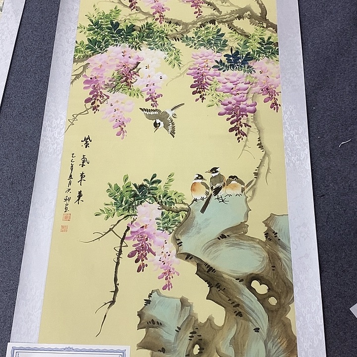小耸美术作品欣赏