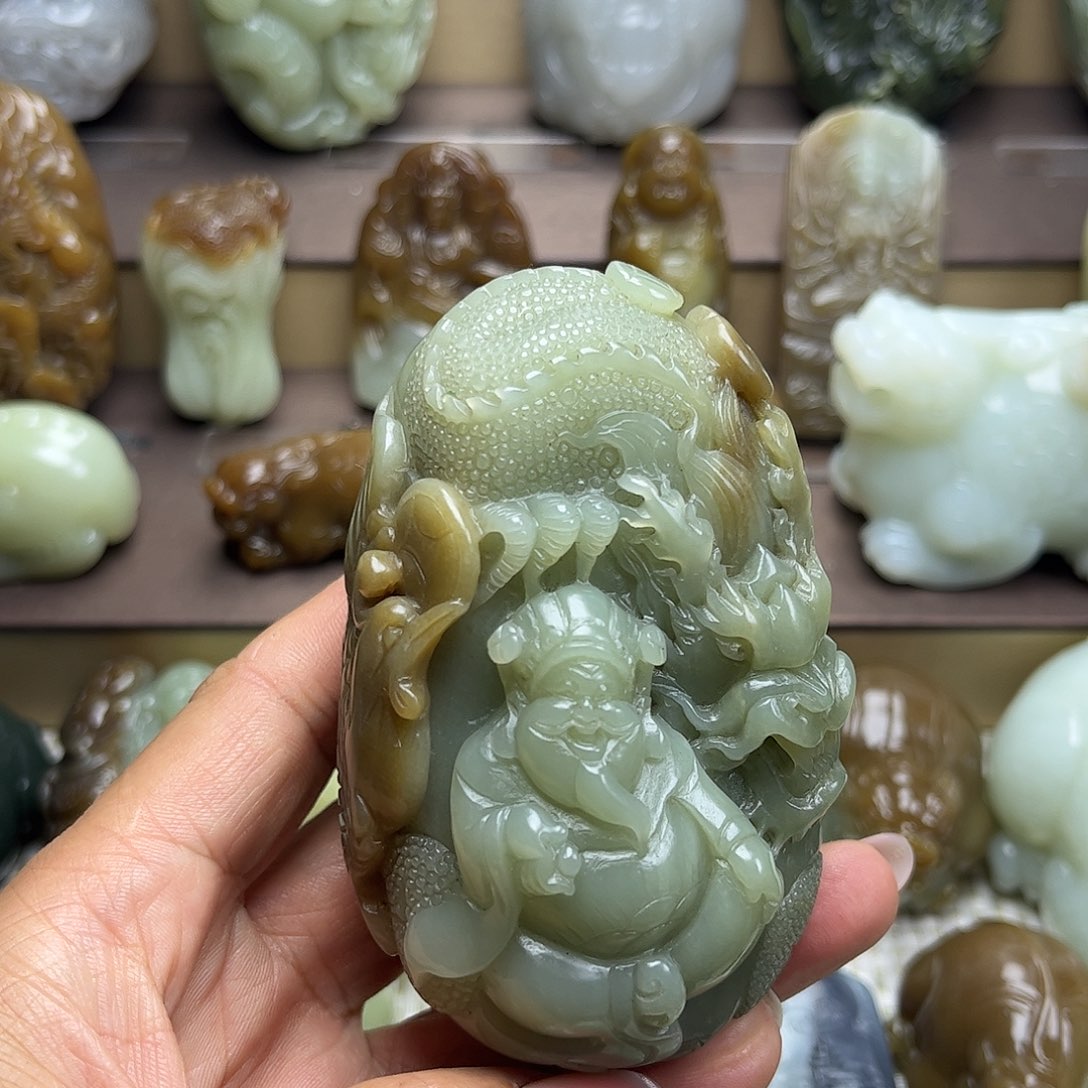 和田玉未镶嵌挂件