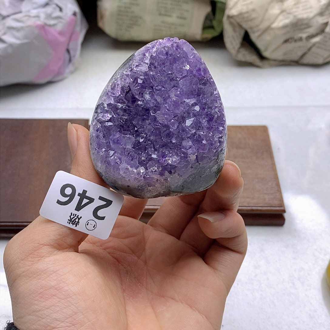 紫晶大型摆件（非配饰）未镶嵌