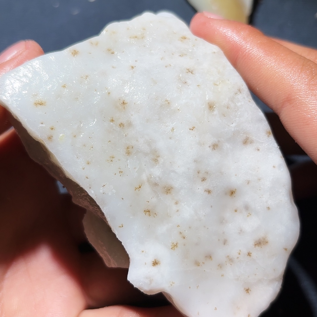 和田玉未镶嵌珠宝奇石