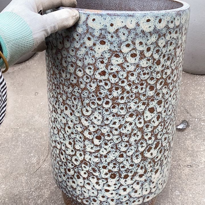 紫砂花盆口25俺41瑕疵