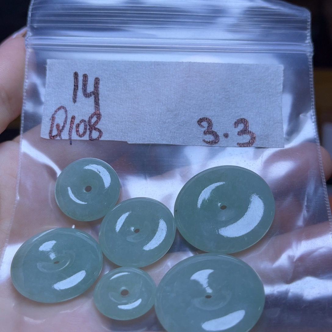 定制翡翠未镶嵌不