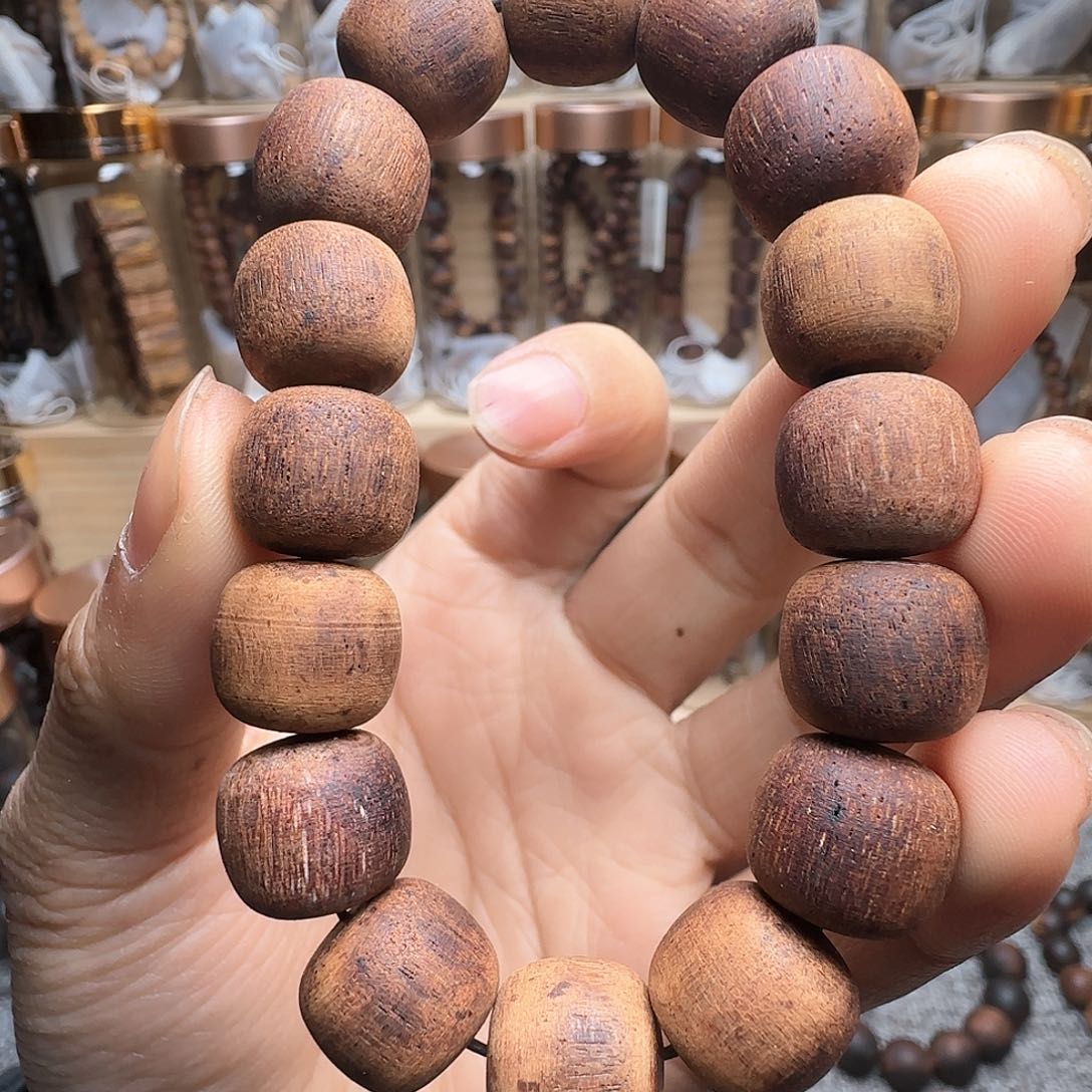 降真香其他13×14黄油金丝手串