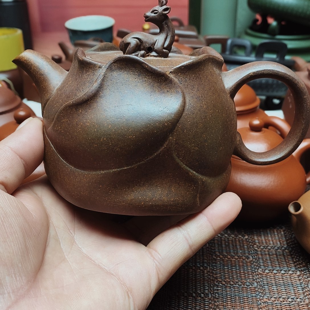 绿泥1346799987523679998