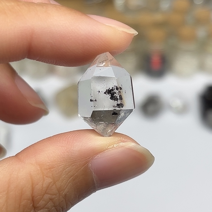 水晶颈饰未镶嵌双尖散墨闪灵钻