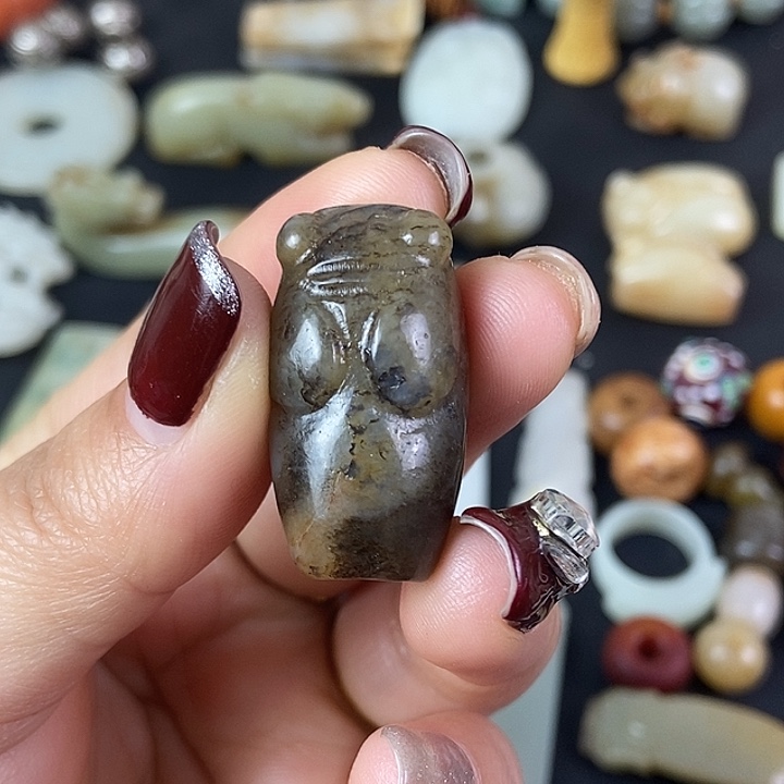 和田玉（糖玉）挂件未镶嵌