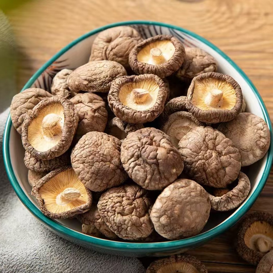 新疆纯香菇干货肉厚无根煲汤食材