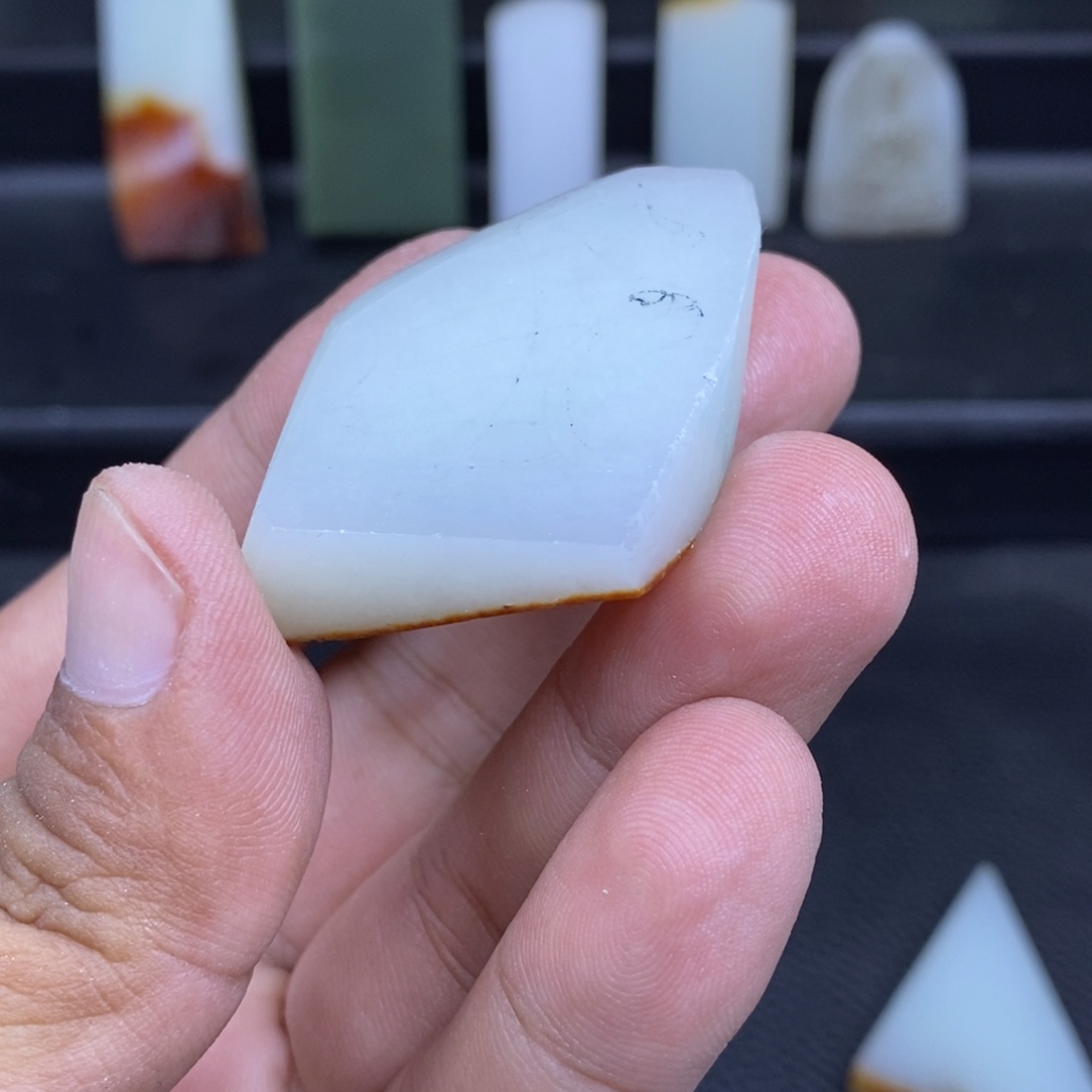 剑***)定制和田玉未镶嵌牌