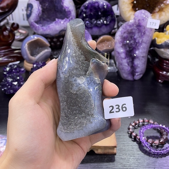 未镶嵌大型摆件（非配饰）水晶