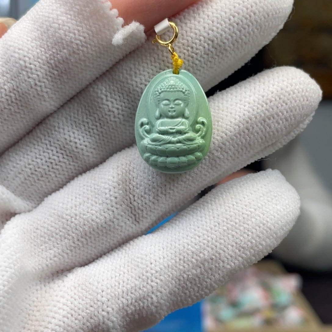 绿松石未镶嵌挂件