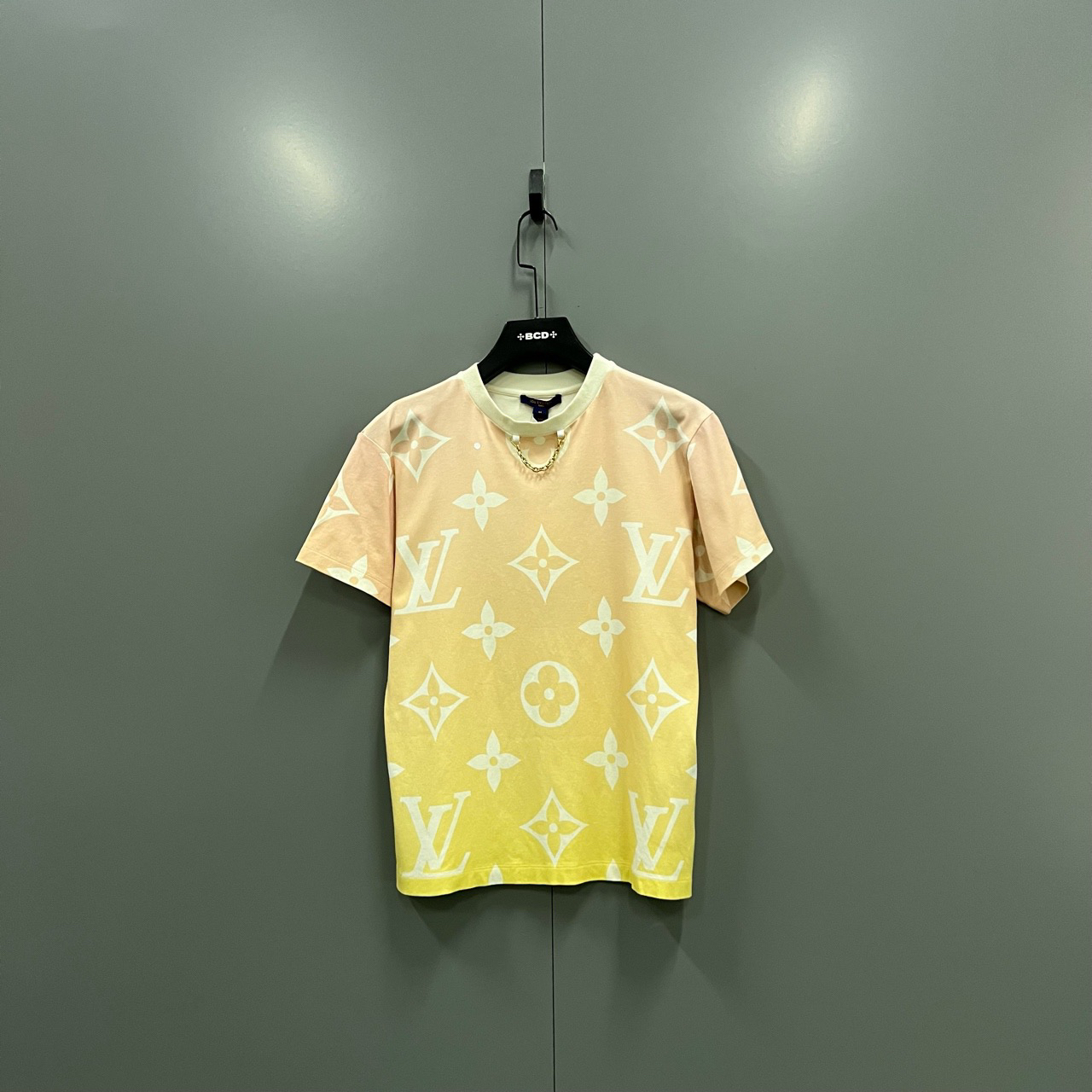 95新 LouisVuitton/路易威登 tt2 渐变老花满印短袖M码/009623