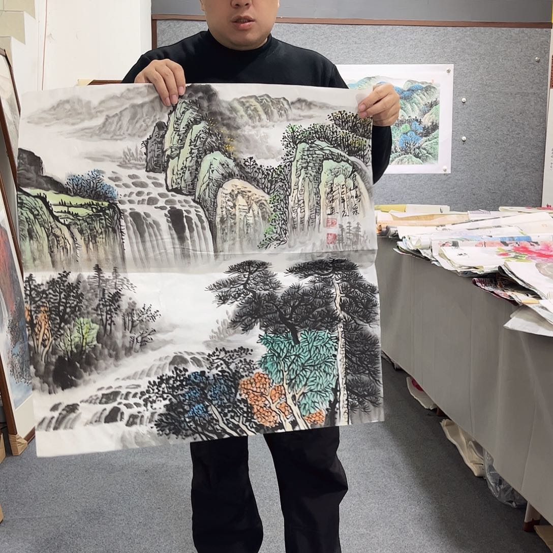 国画LT国画单幅任发