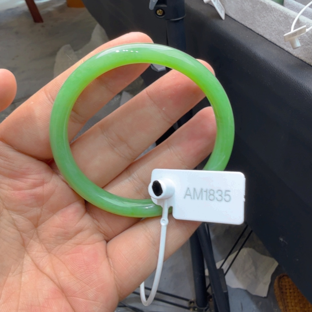 和田玉（碧玉）手镯未镶嵌58