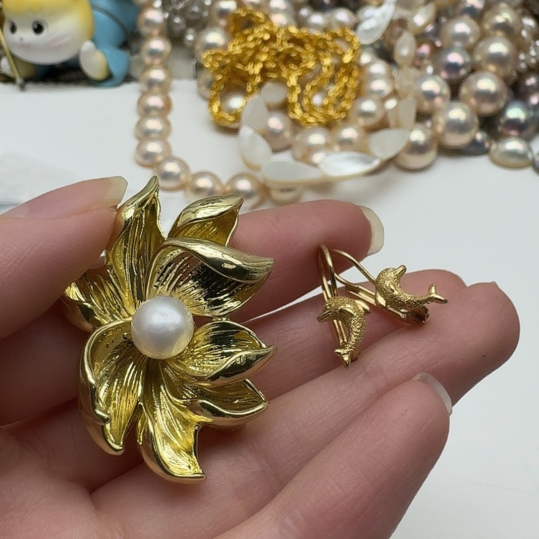 淡水珍珠耳饰未镶嵌