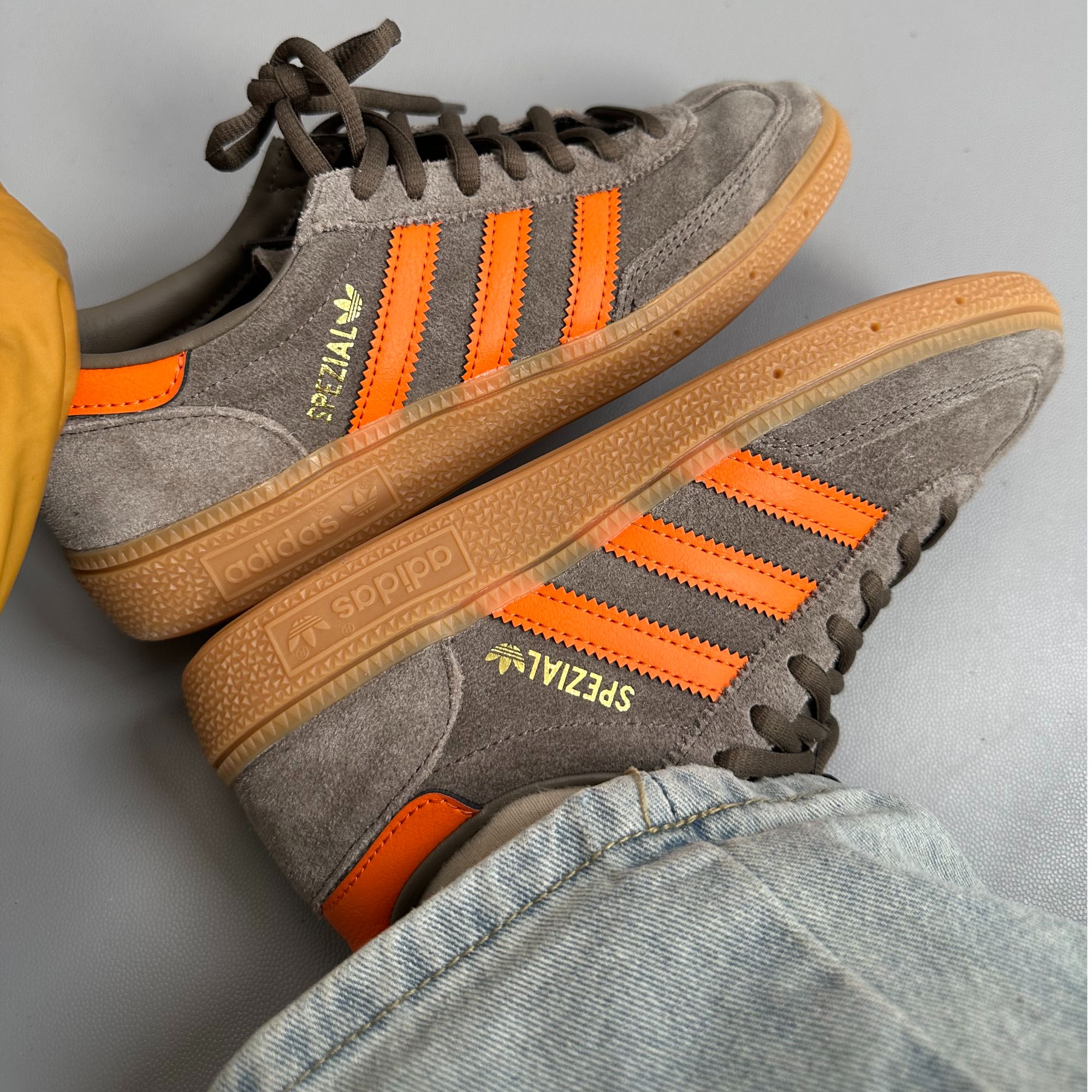 【滔搏联动】adidas Originals阿迪三叶草中性HANDBALL休闲鞋JR3846