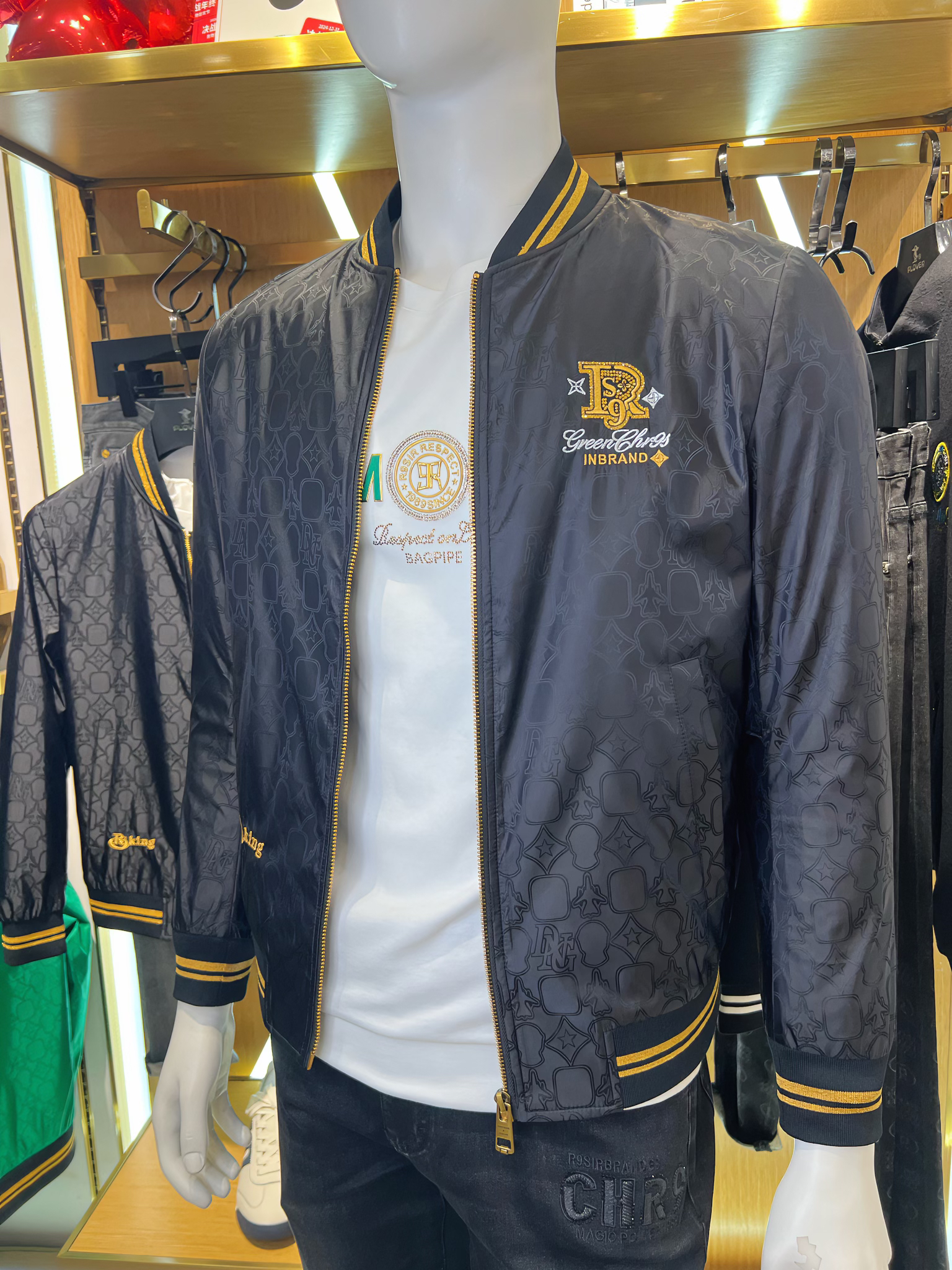 R9000秋冬新款时尚上新金色烫钻刺绣轻奢男士夹克外套480839889