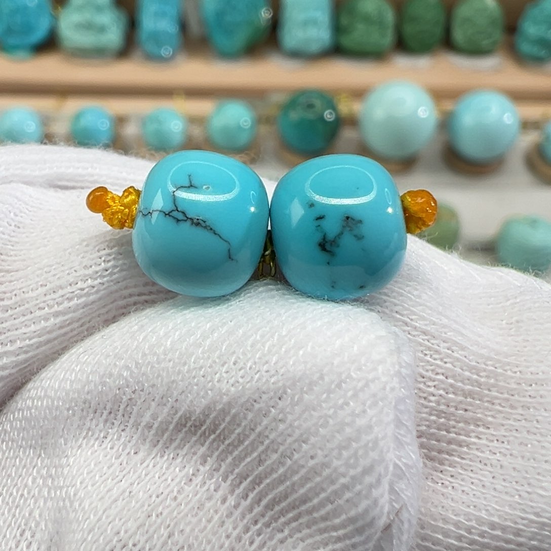 绿松石配饰未镶嵌