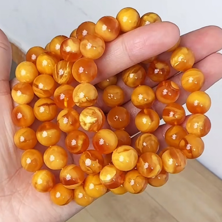 【齐福珠宝】11mm特级溶洞鸡油红妖花蜡圆珠单圈（多样性发其一）