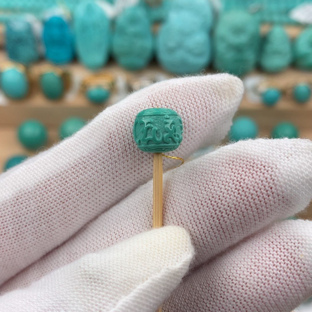 绿松石配饰未镶嵌卡9*8