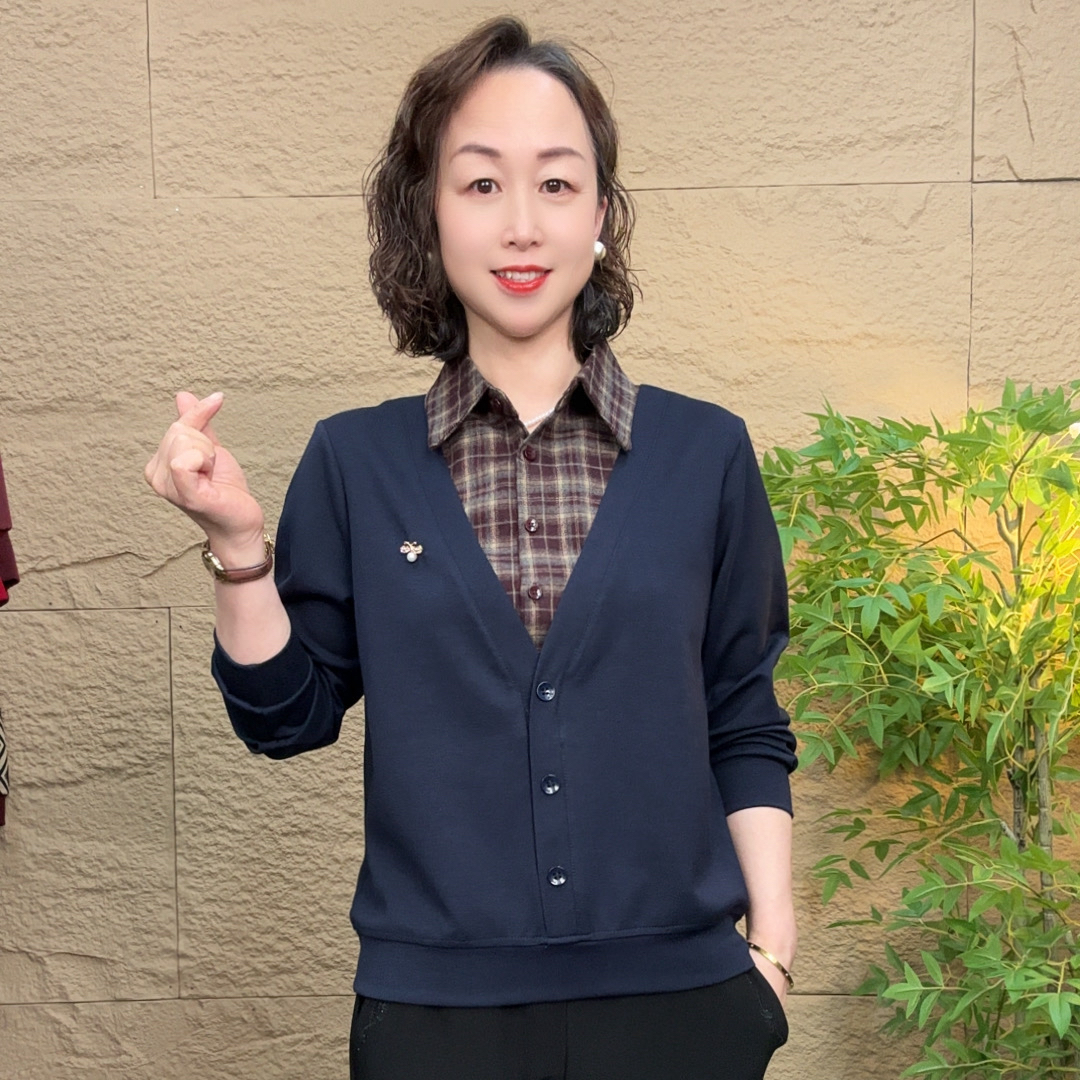 妈妈装秋装时尚流行小衫气质宽松女装假两件独特漂亮休闲长袖上衣