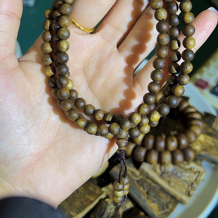 沉香手串多圈圆珠多样性发一