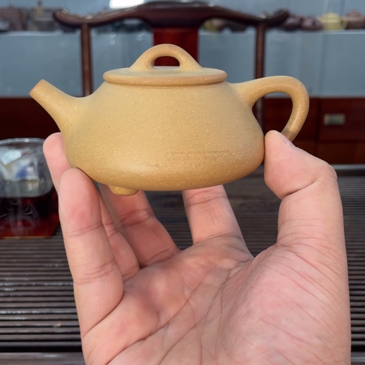 紫砂茶壶哈哈哈哈哈这个洪荒之力是因为