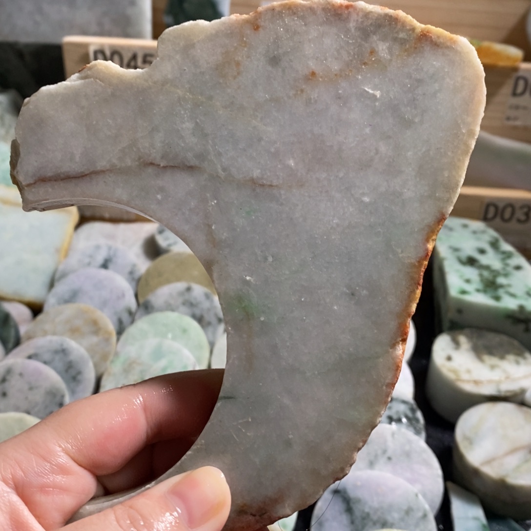 颈饰未镶嵌翡翠天然翡翠