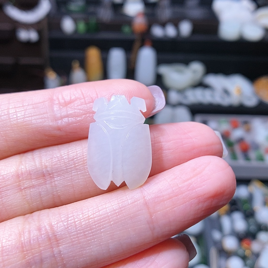 和田玉挂件未镶嵌M****e