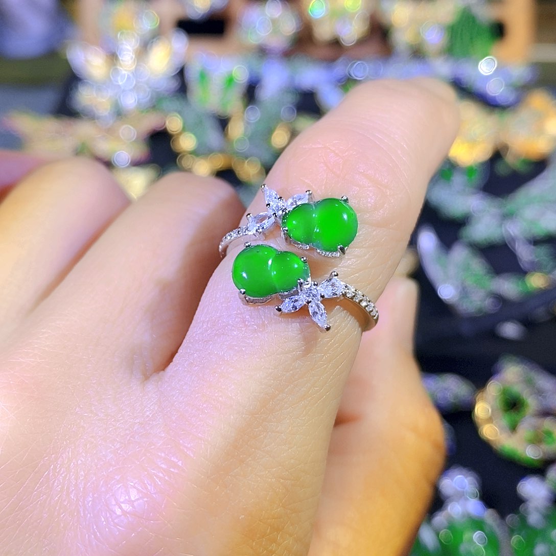 吊坠(不含链)银S925镶嵌翡翠