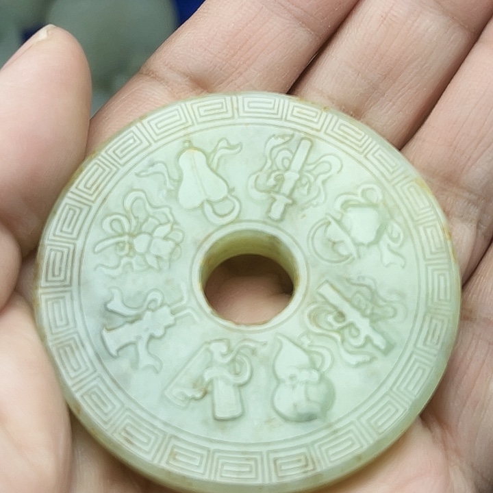 和田玉（青白玉）未镶嵌颈饰